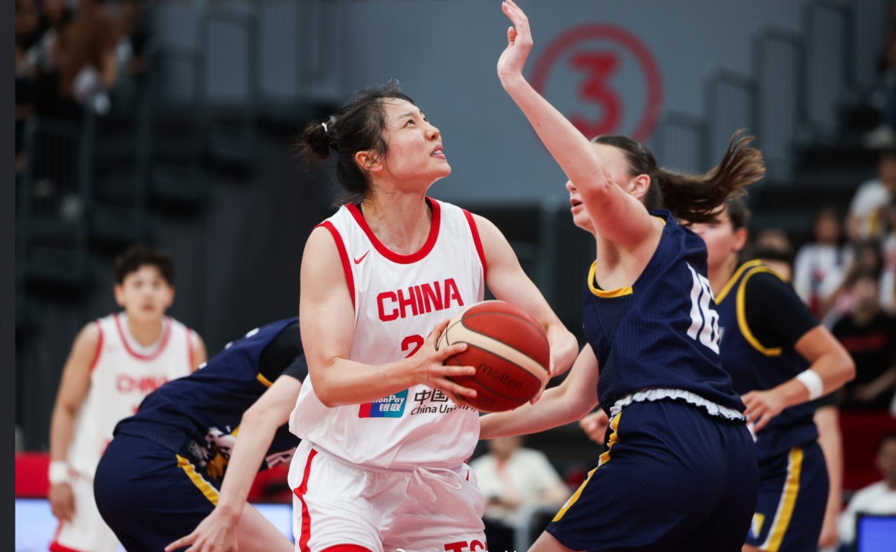 包含CBA季后赛转会期再迎强敌，拉齐奥手感冰凉，主帅态度：底气十足，团队化学反应显著的词条