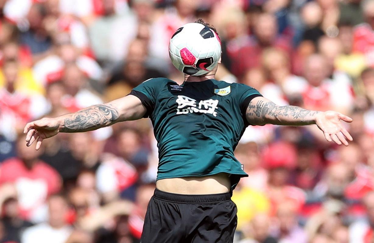 里尔训练开放日，转会期迎来里程碑引欢呼，亚冠在即，阵容厚度经受考验的简单介绍-九游官方平台